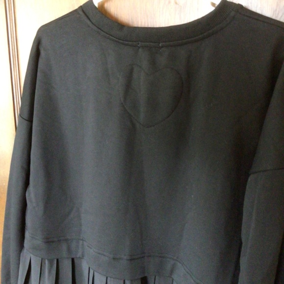 The Chloe Sweatshirt Dress in Black Pepper Sz S NWT - Picture 10 of 10